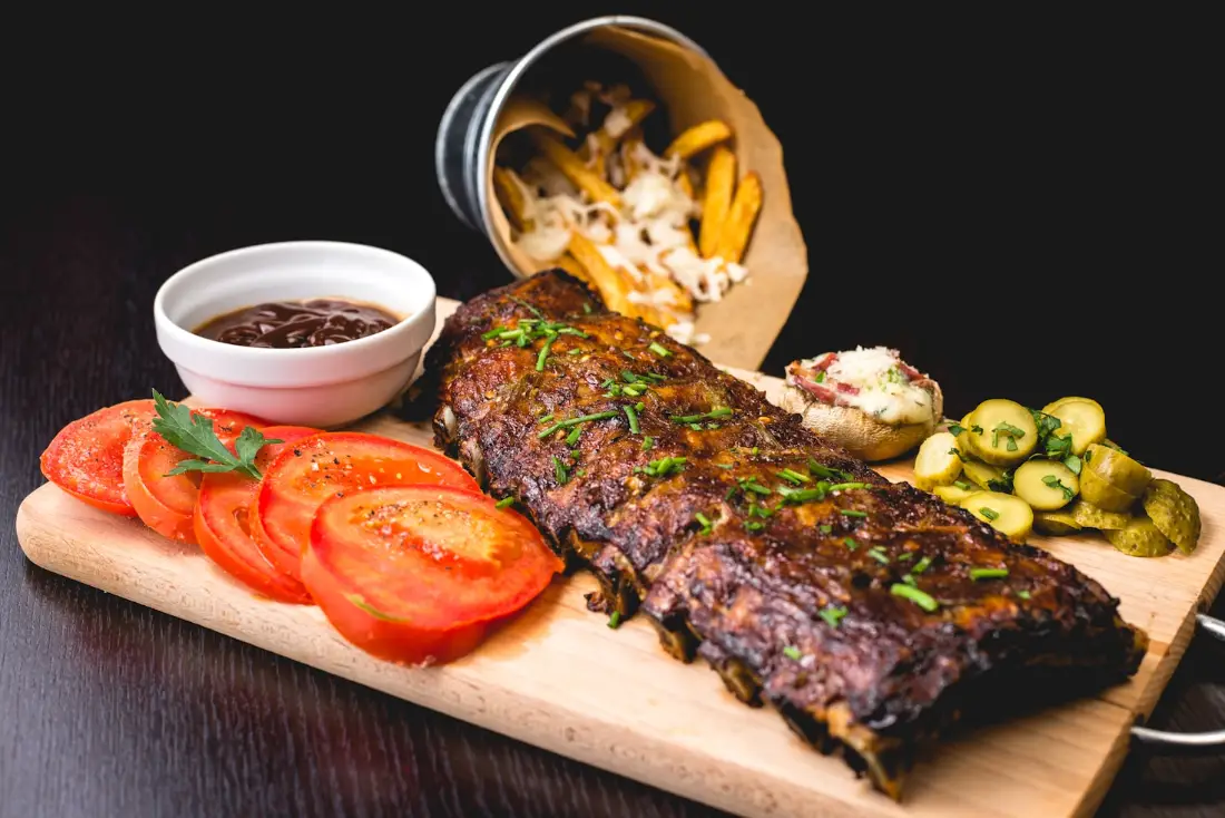 Beef Brisket wholesale supplier Riyadh bulk halal beef meat by carton Al Kharj KSA