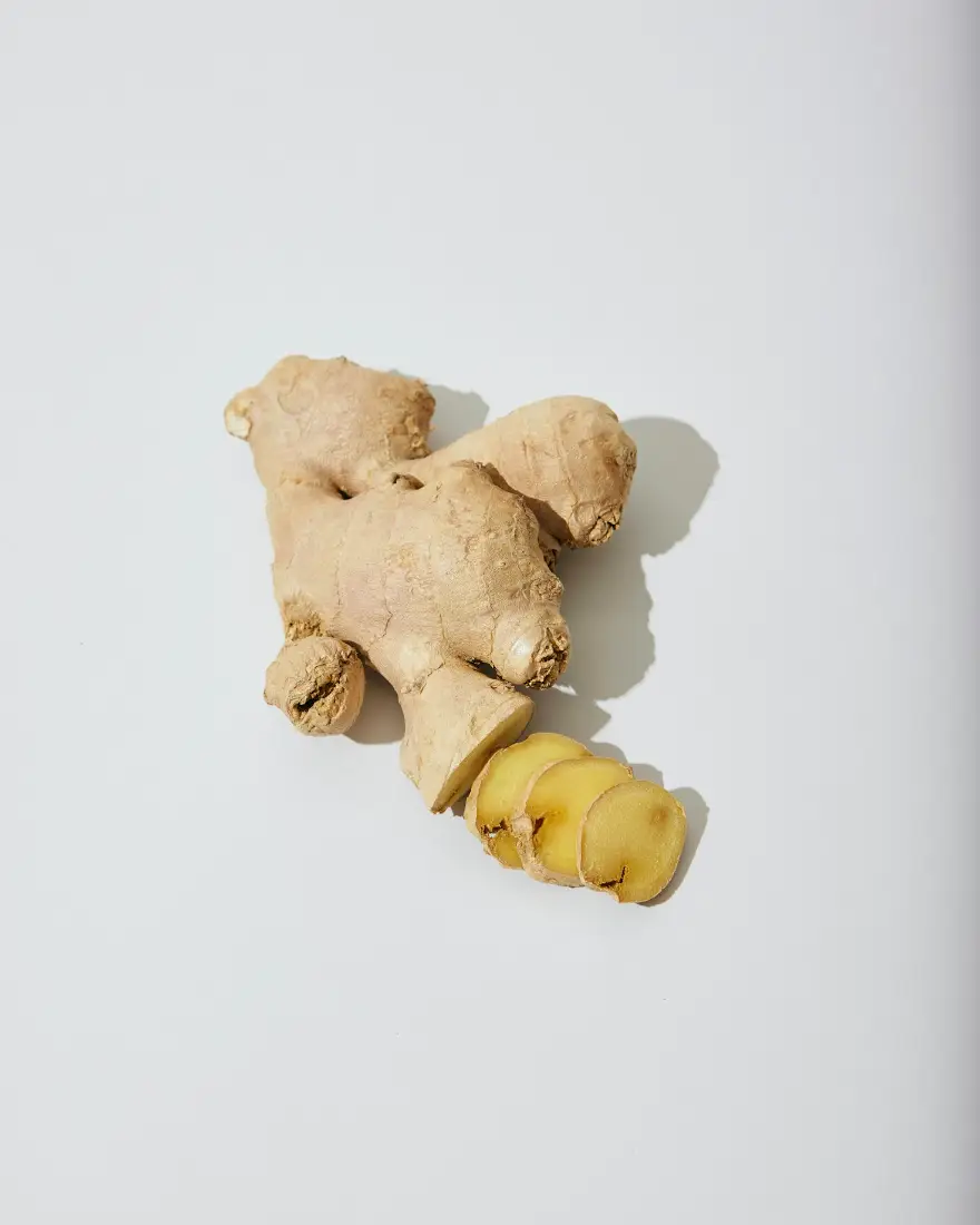 Ginger wholesale vegetable supplier Riyadh bulk fresh produce by carton Al Kharj KSA