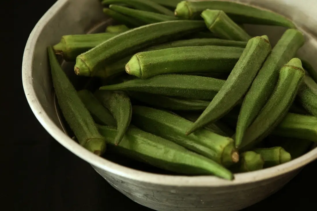 Okra (Lady Finger) wholesale vegetable supplier Riyadh bulk fresh produce by carton Al Kharj KSA