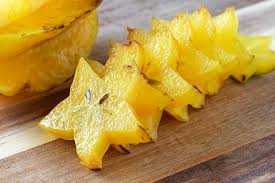 Star Fruit wholesale supplier Riyadh bulk fresh produce imported by carton Al Kharj KSA